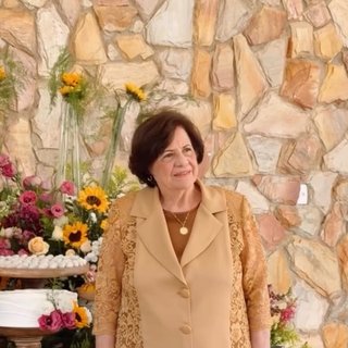 Vanda 80 anos