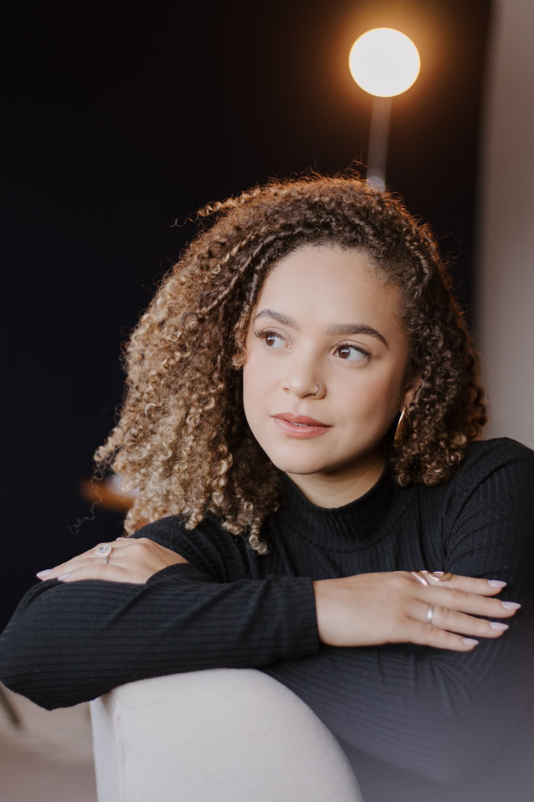 Retrato de Wesliaine, fundadora da AINÊ STUDIO